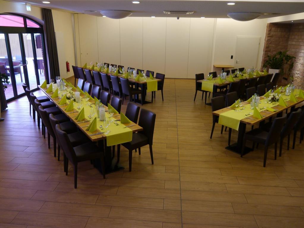 Sutter'S Landhaus Otel Gensingen Dış mekan fotoğraf